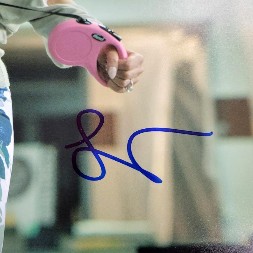 Jenny Slate signed Everything Everywhere 11x14 photo autograph (D) Beckett BAS