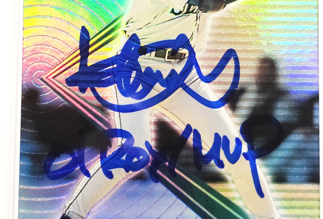 Ichiro Suzuki Signed 2001 Bowman's Best RC 162 01 ROY/MVP #2671/2999 PSA/DNA
