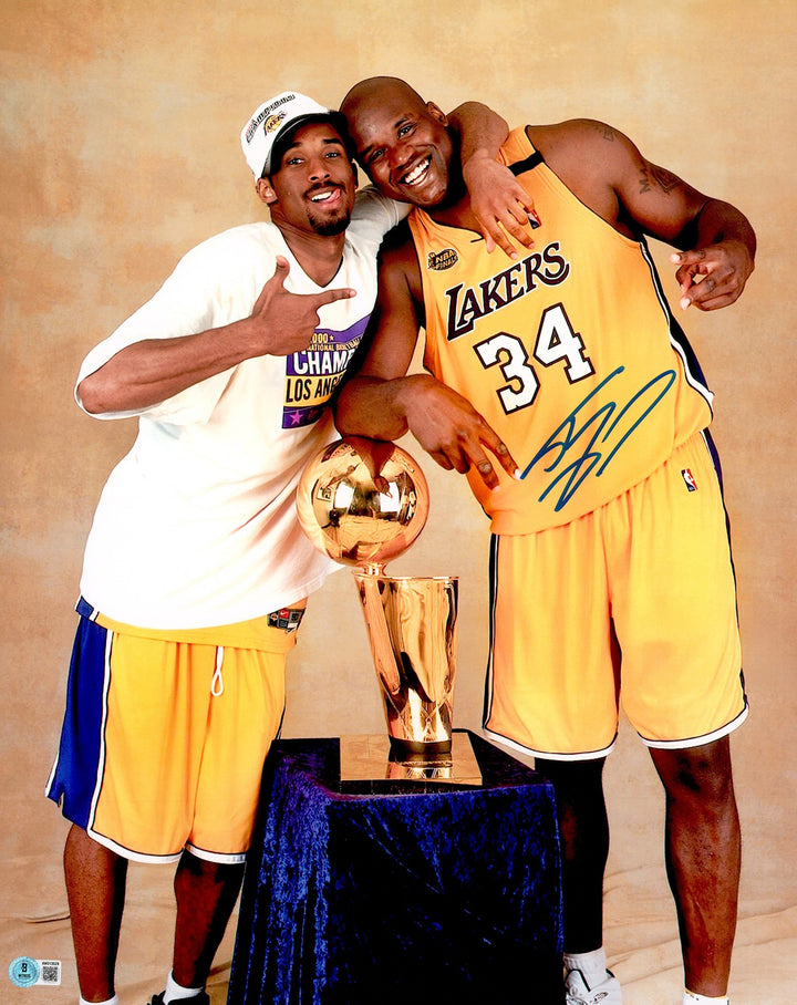 Shaquille Shaq O'Neal Signed 16x20 Photo Los Angeles Lakers Beckett Witness