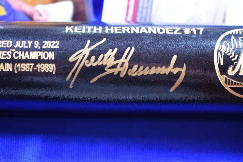 Keith Hernandez JSA Coa Autograph NY Mets Signed Bat