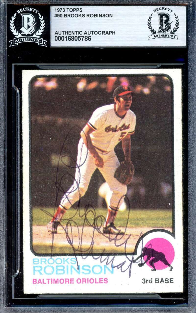 Brooks Robinson Beckett BAS Signed 1973 Topps Autograph