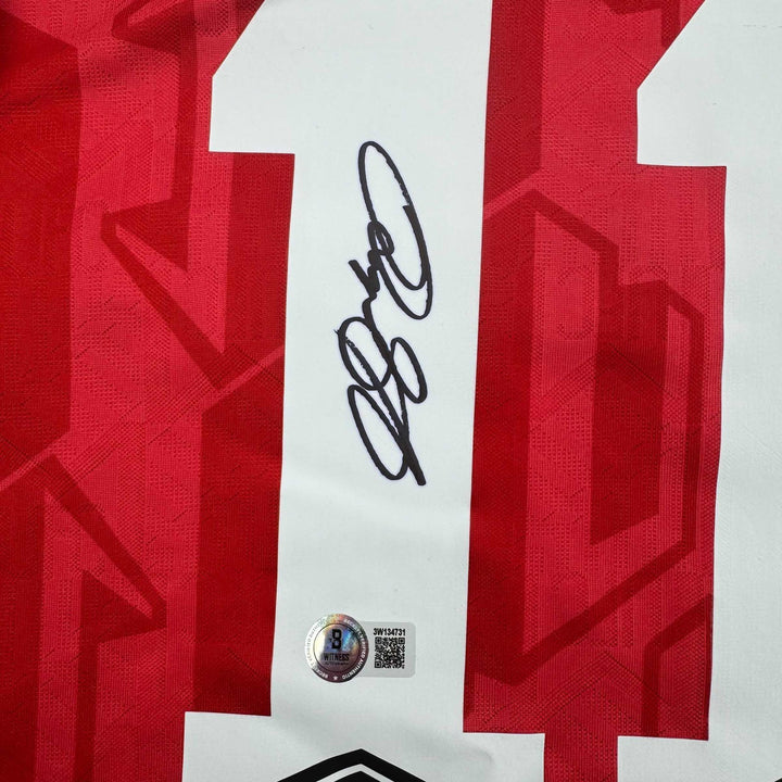 Autographed/Signed Ryan Giggs Manchester United Red Jersey Beckett BAS COA