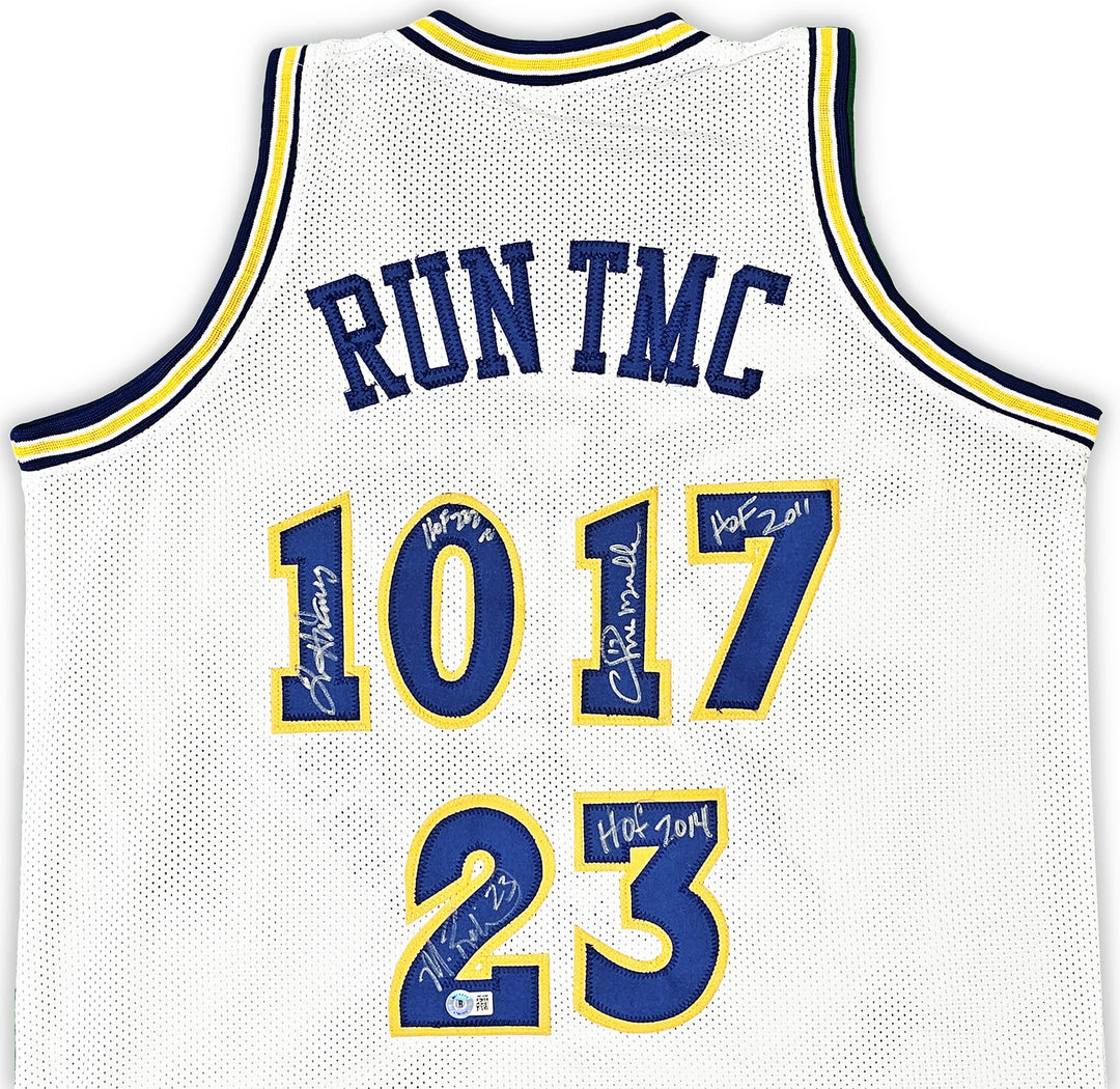 Warriors Chris Mullin, Tim Hardaway & Richmond Auto White Jersey Run TMC HOF BAS