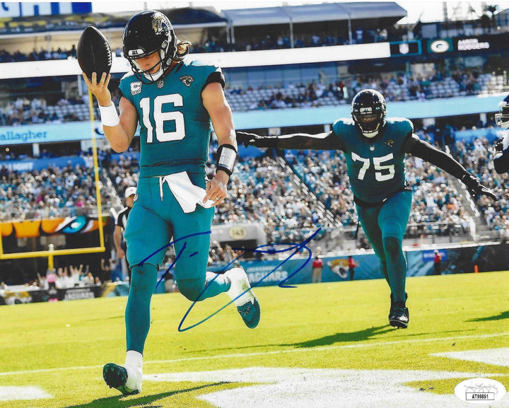 TREVOR LAWRENCE SIGNED JACKSONVILLE JAGUARS FOOTBALL 8X10 PHOTO JSA COA 1