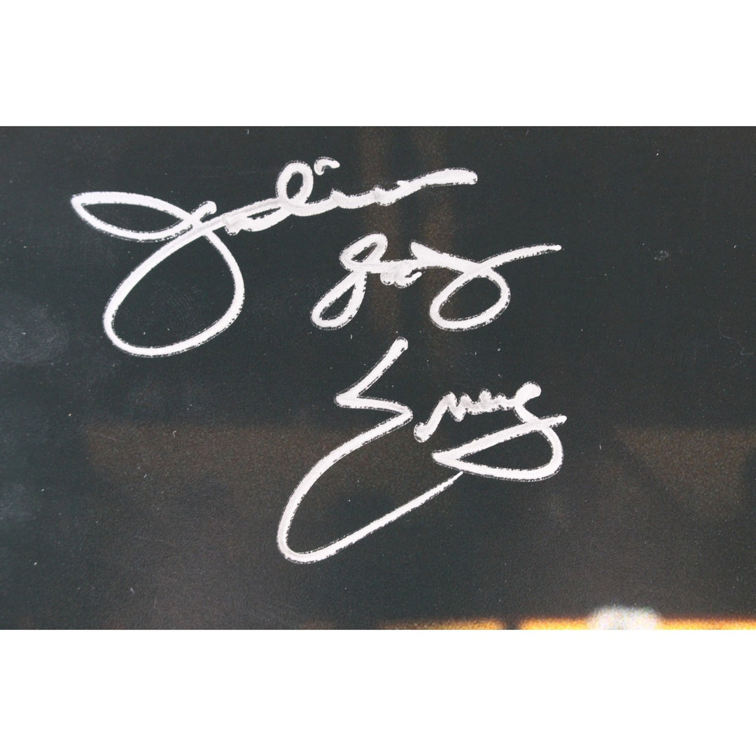 Julius Erving Autographed Philadelphia 76ers 16x20 Photo Beckett Witness 51669