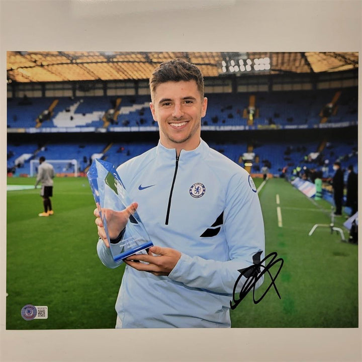 Mason Mount signed Chelsea 11x14 photo #8 England autograph (A) Beckett BAS Holo
