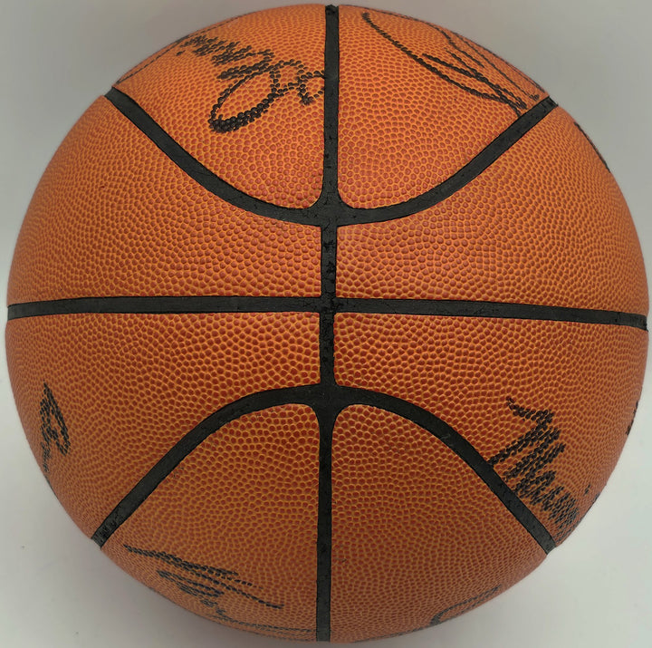1977-78 Supersonics Team Auto NBA Leather Game Basketball 11 Sigs Fred Brown BAS