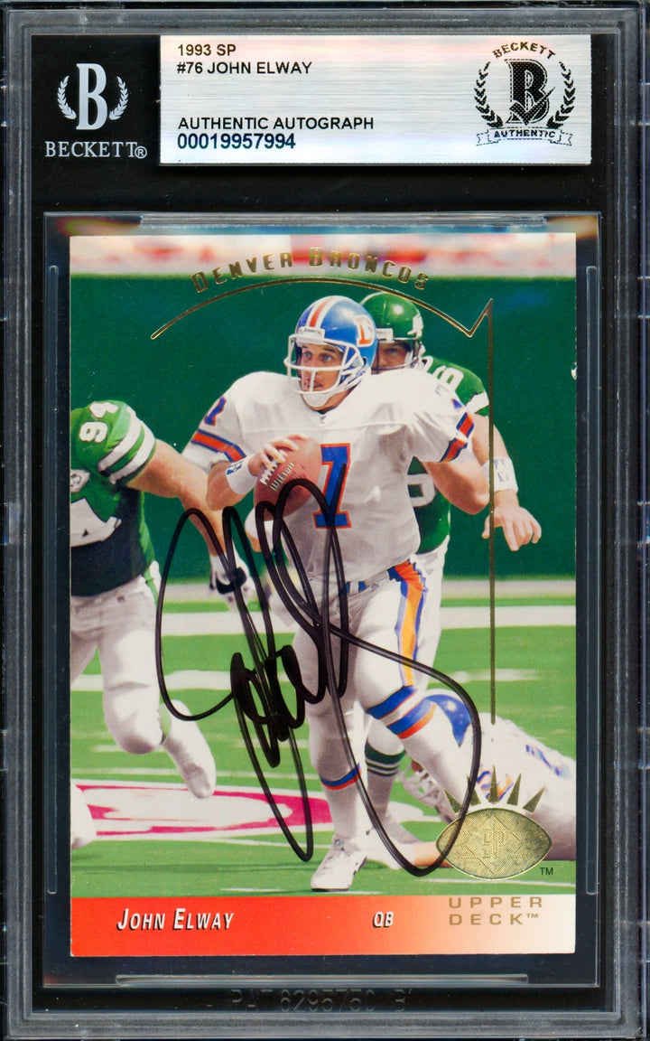 John Elway Signed 1993 Stadium Club Card #70 Denver Broncos Beckett #19957994