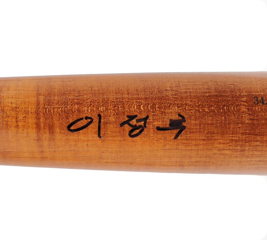 Jung Hoo Lee Auto Orange Old Hickory Player Model Bat Giants Auto Korean BAS