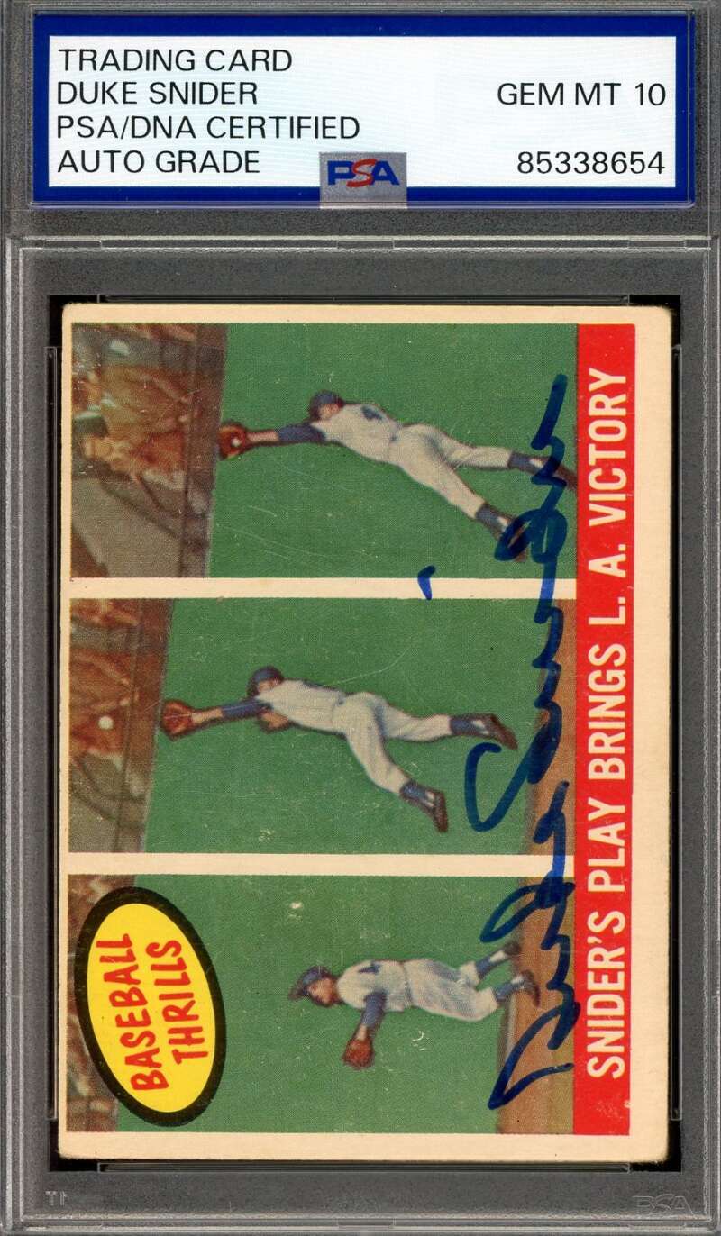 Duke Snider Gem Mint 10 PSA DNA Signed 1959 Topps Baseball Thrills Autograph