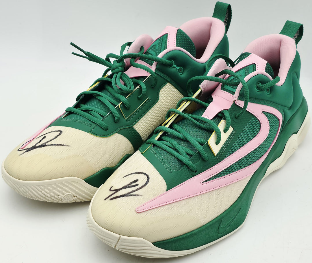 Giannis Auto 2023 (PE) Promo Nike Immortality 3 Game Shoes Bucks Size 17 Beckett