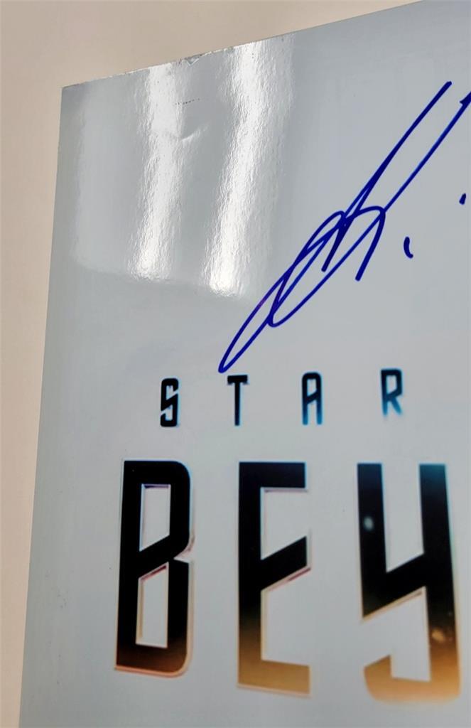 Star Trek Beyod cast (5) signed 11x14 Photo Saldana, Lin, Quinto autograph ~ PSA