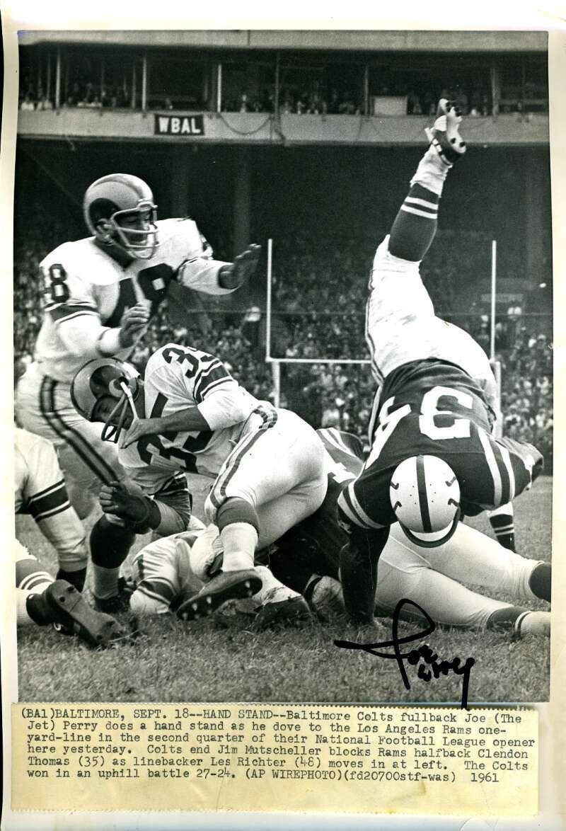 Joe Perry JSA Coa Signed 9x11 Original 1962 Colts Photo Autograph