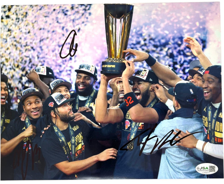OG Anunoby Tyler Kolek Miles McBride NEW YORK KNICKS TEAM SIGNED 8X10 PHOTO JSA