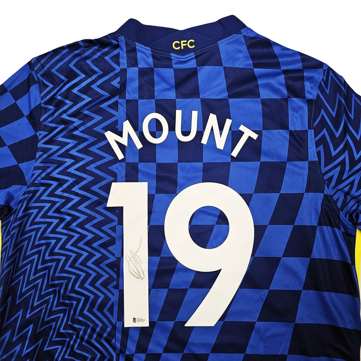 Chelsea F.C. Mason Mount Signed Blue Nike Jersey Size XL in Silver Beckett