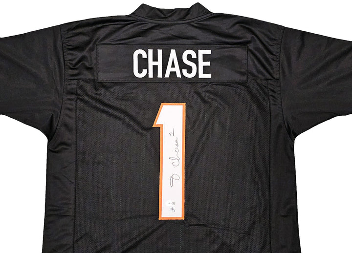 Cincinnati Bengals Ja'Marr Chase Signed Black Jersey Beckett Witness