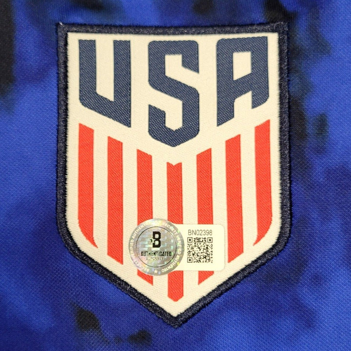 Christian Pulisic autograph signed Team USA Soccer USMNT Jersey ~ Beckett BAS