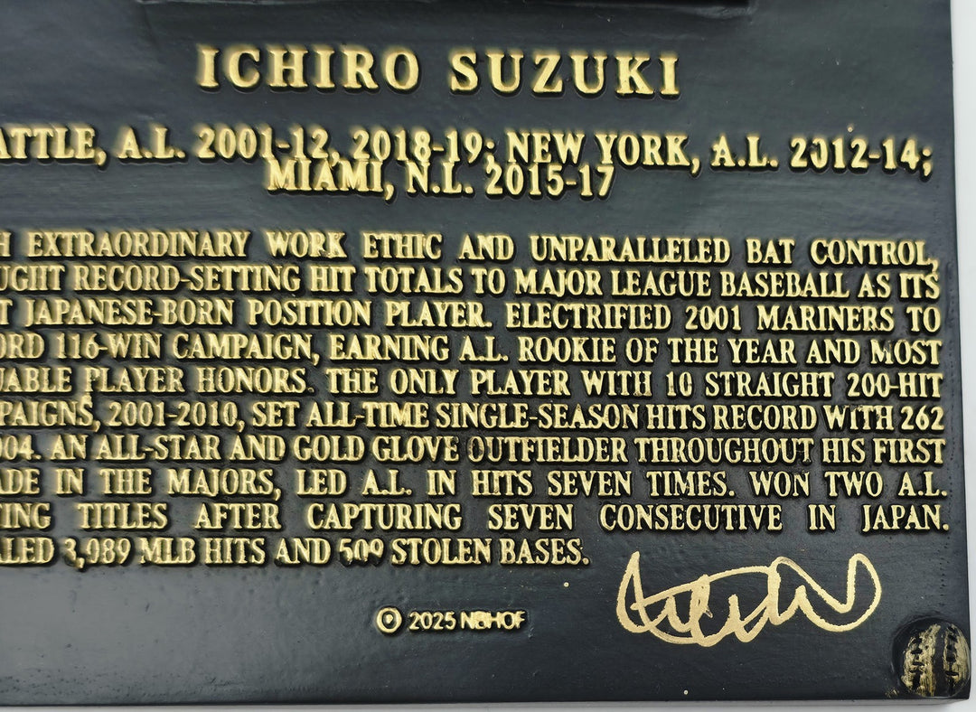 Ichiro Suzuki Signed Replica HOF Plaque Seattle Mariners IS Holo & Beckett Wit