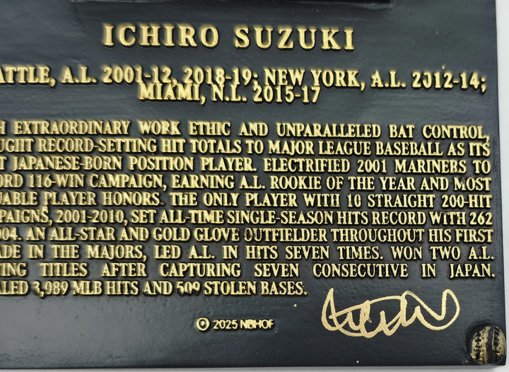 Ichiro Suzuki Signed Replica HOF Plaque Seattle Mariners IS Holo & Beckett Wit
