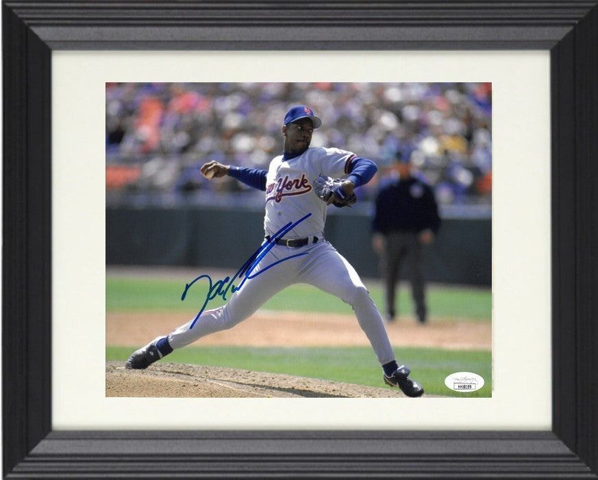 Dwight/Doc Gooden signed New York Mets 8x10 Photo Framed - JSA Sticker (CY/ROY)