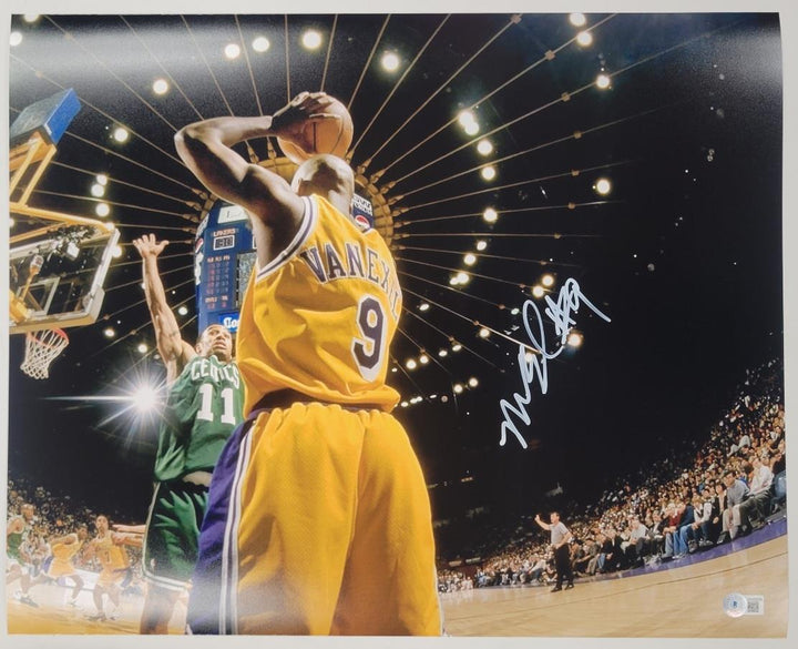 Nick Van Exel signed Lakers 16x20 photo #2 autograph ~ Beckett BAS Witness Holo