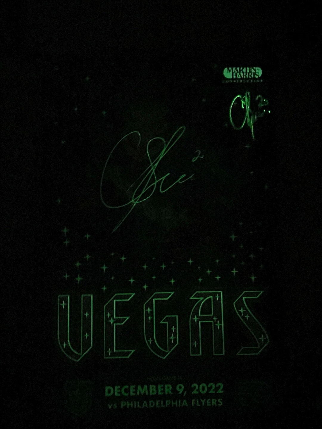Chandler Stephenson Vegas Golden Knights 12/9/22 Glow Signed 11x17 Poster Photo