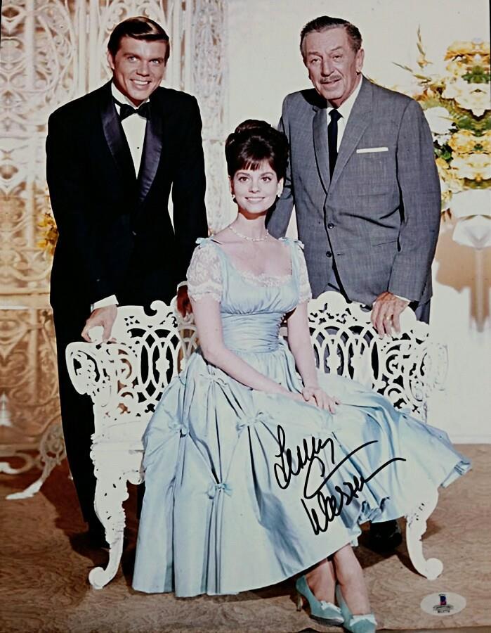 Lesley Ann Warren signed Cinderella 11x14 Photo w/ Walt Disney ~ Beckett BAS COA