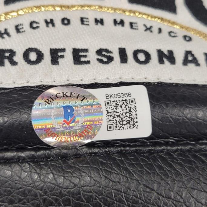 Mikey Garcia signed "Campeon Mundial" Boxing Glove autograph ~ Beckett BAS