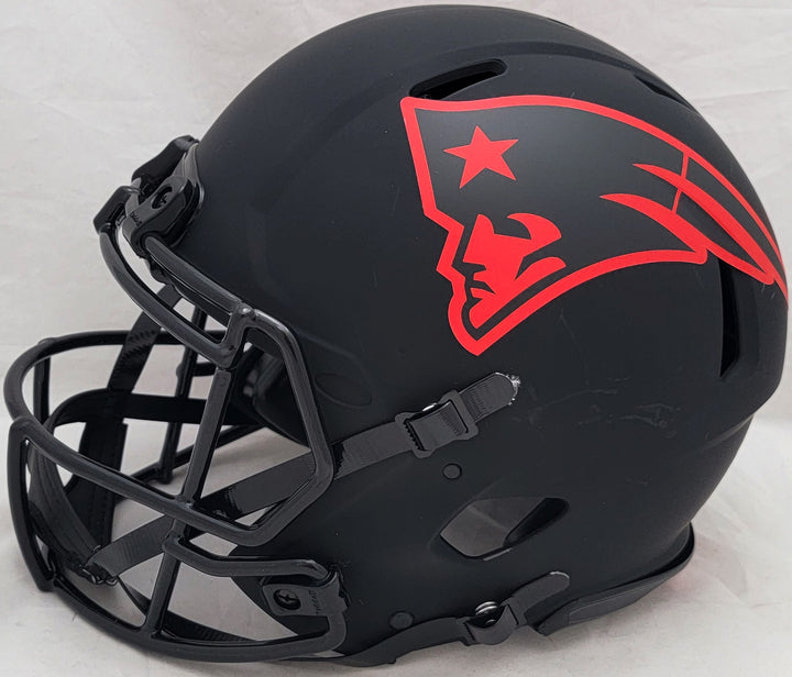 Mac Jones Auto Patriots Eclipse Black Full Size Authentic Speed Helmet Beckett