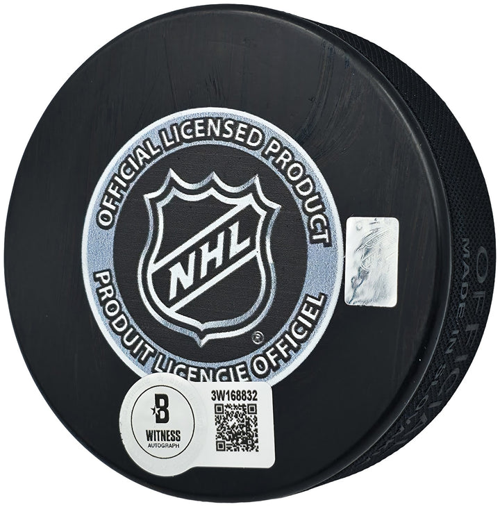 Jonathan Toews Signed 2013 Stanley Cup Champions Chicago Blackhawks Logo Puck
