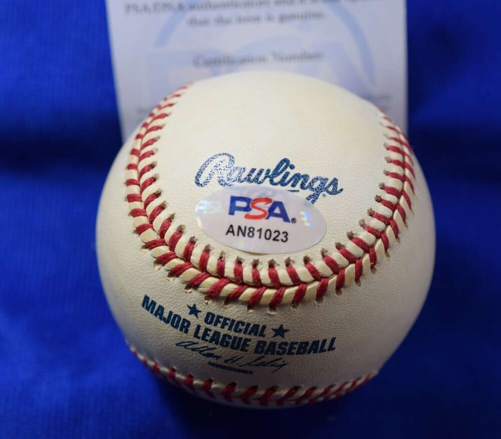 Manny Ramirez PSA DNA Autographed Major League OML Signed Baseball