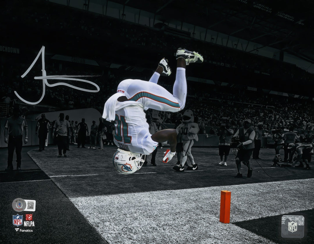 Tyreek Hill Signed 11x14 Photo Miami Dolphins Spotlight Selfie Backflip