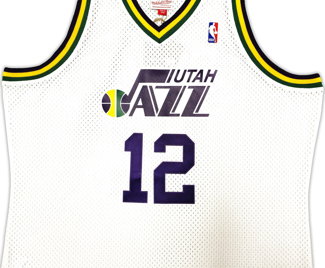Jazz John Stockton Auto White Auth Mitchell Ness 91-92 HWC Swingman Jersey BAS