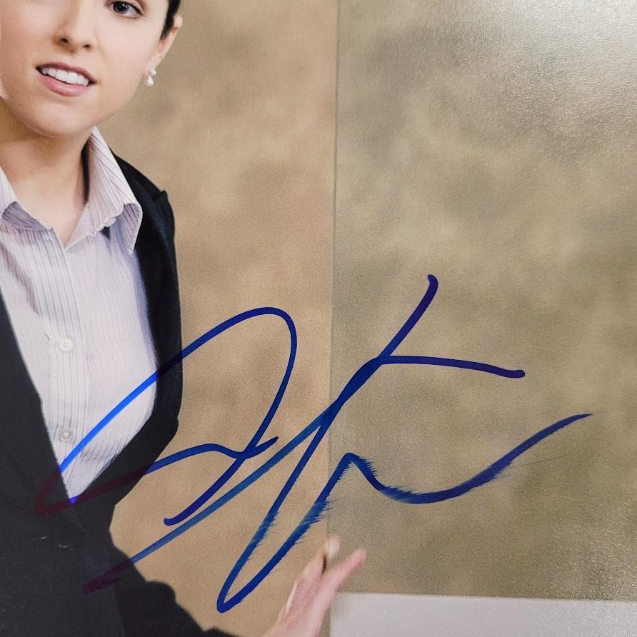 Anna Kendrick signed Up in the Air 8x10 photo autograph ~ Beckett BAS