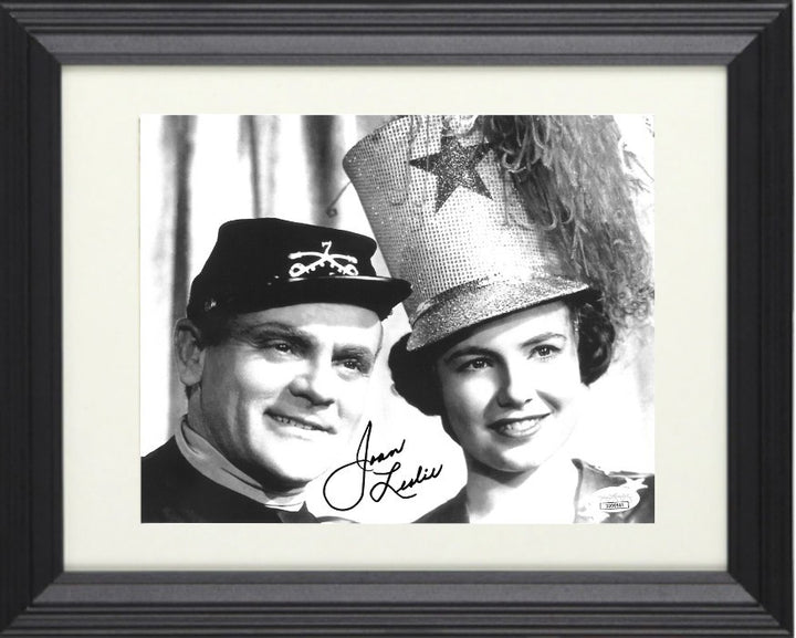 Joan Leslie signed Yankee Doodle Dandy B&W 8x10 Photo Framed- JSA (James Cagney)