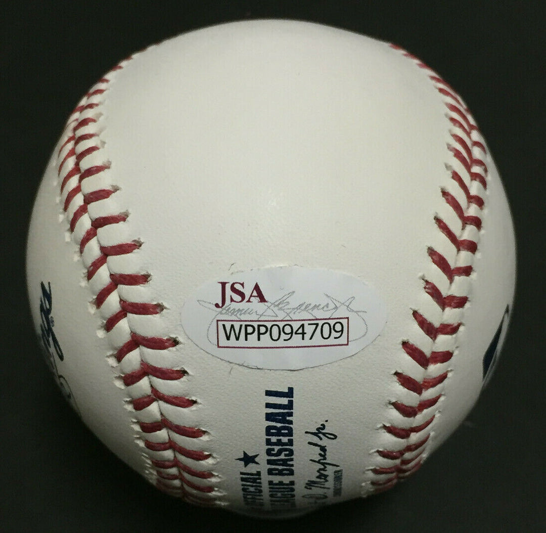 Frank Robinson signed Official MLB Baseball Mint HOF 82 Autograph JSA COA