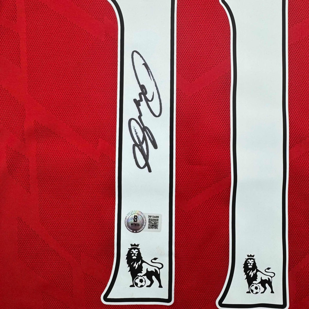 Autographed/Signed Ryan Giggs Manchester United Red Jersey Beckett BAS COA