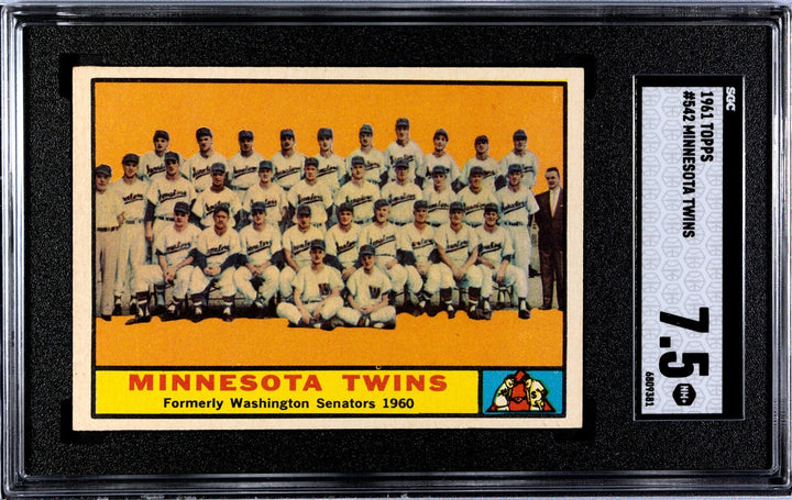 1961 Topps Minnesota Twins Team Baseball Card High #542- SGC Graded 7.5 NM+