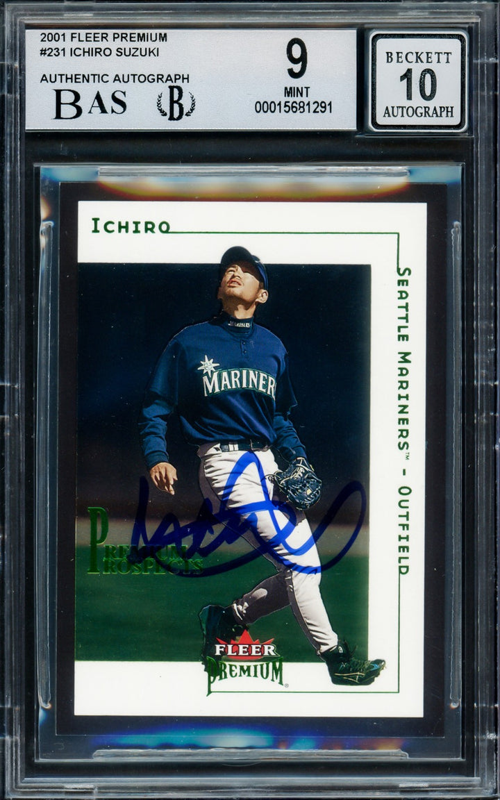 Ichiro Suzuki Signed 2001 Fleer Premium RC 231 BGS 9 Sig 10 #1137/1999 Beckett