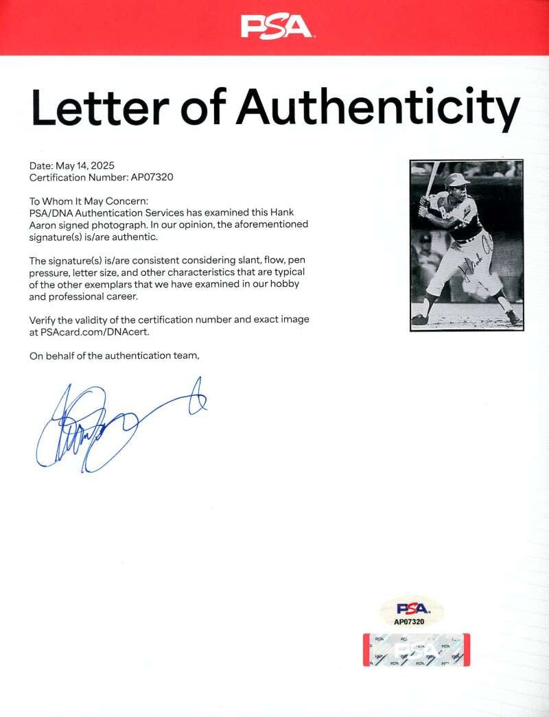 Hank Aaron PSA DNA Loa Signed 5x8 Photo Autograph