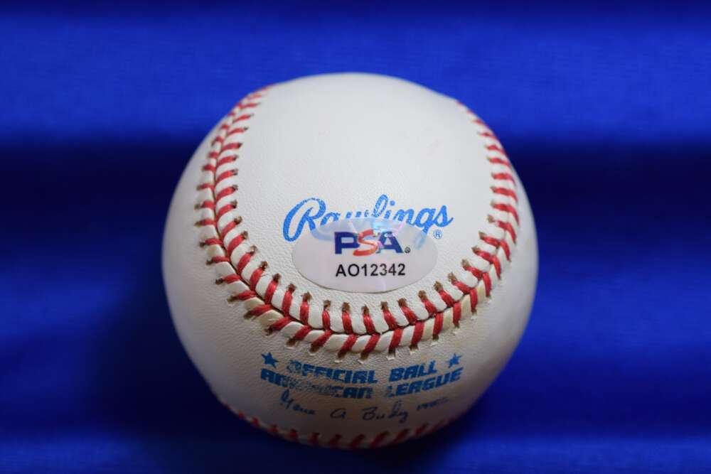 Ken Griffey Jr PSA DNA Autograph American League Signed Baseball 1