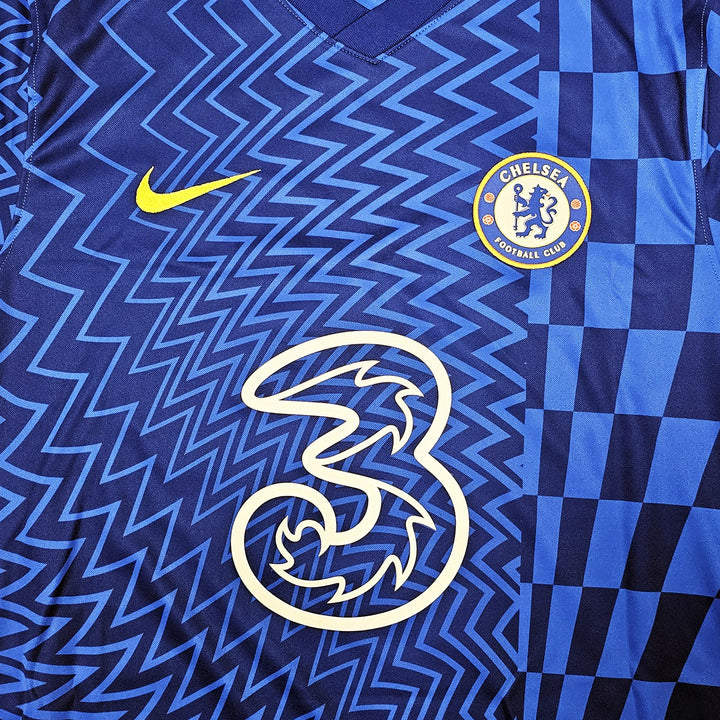 Chelsea F.C. Mason Mount Signed Blue Nike Jersey Size L in Silver Beckett