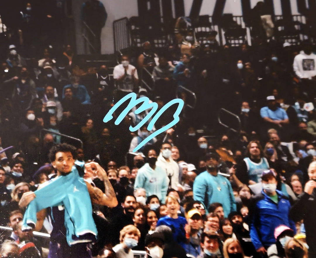 LaMelo Ball Autographed Signed 16x20 Photo Charlotte Hornets Beckett BAS