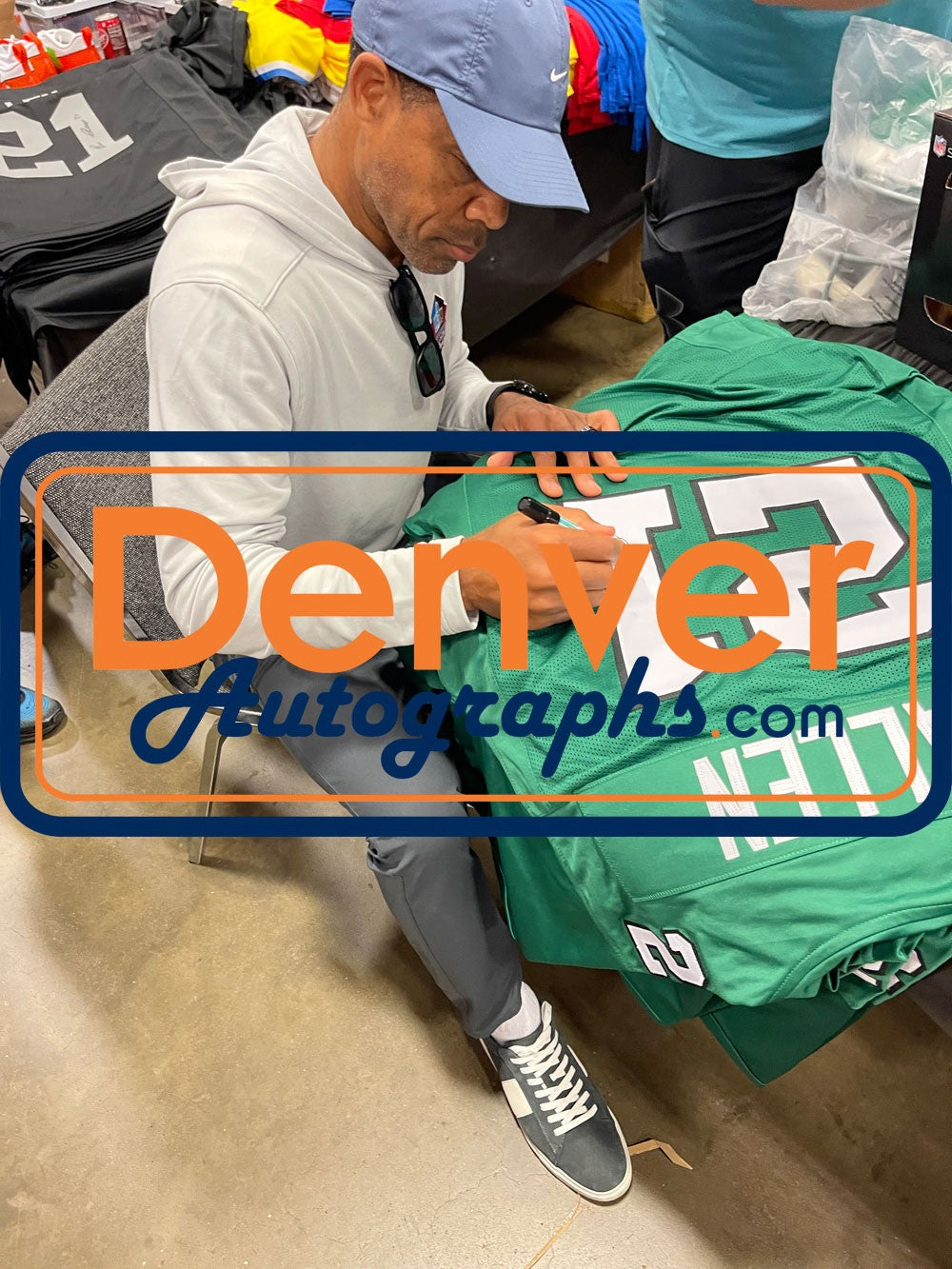 Eric Allen Autographed Pro Style Size XL Green Jersey Beckett Witness 50955
