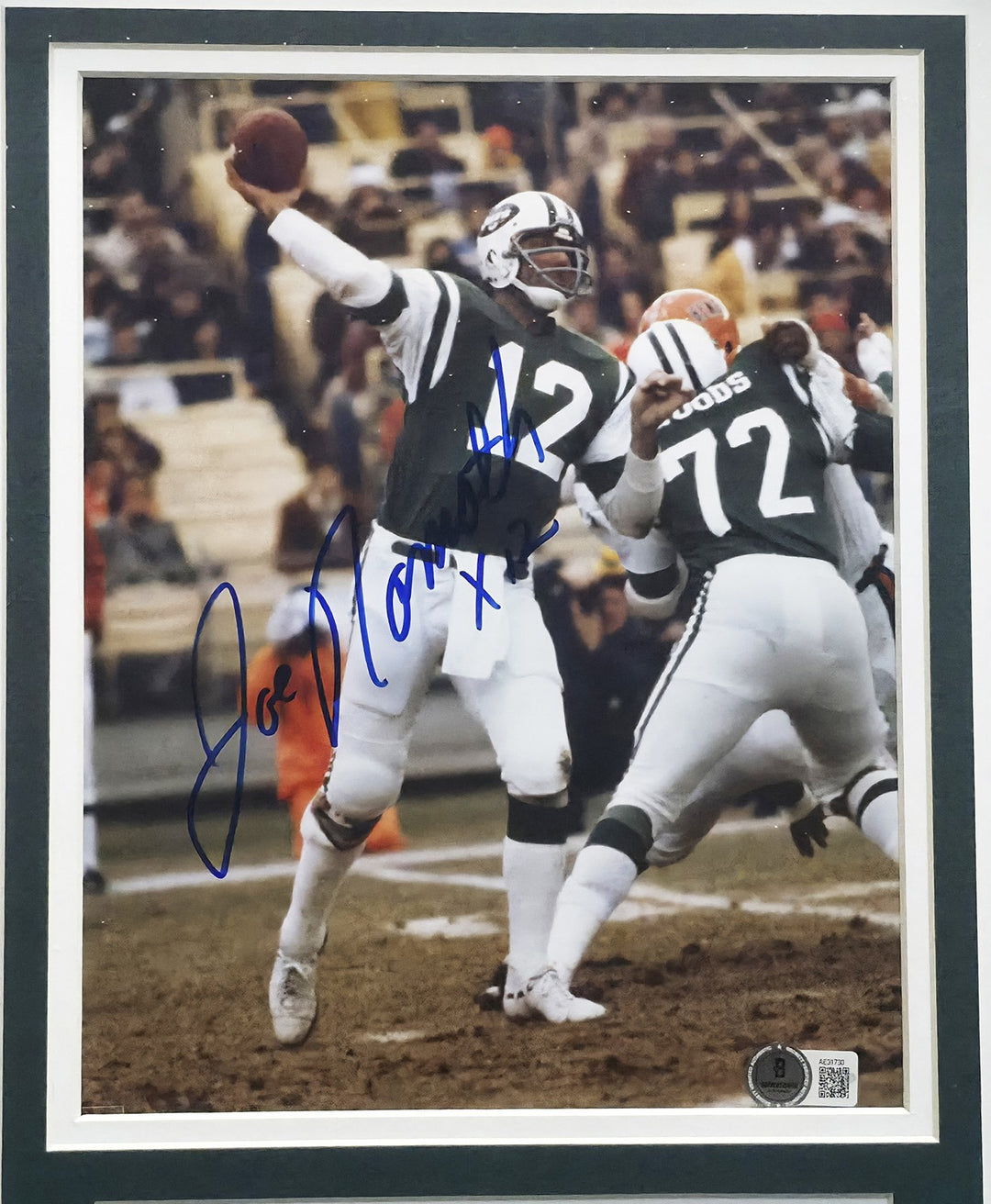 Joe Namath Signed Framed 8x10 Photo New York Jets "x12" Beckett #AE31730