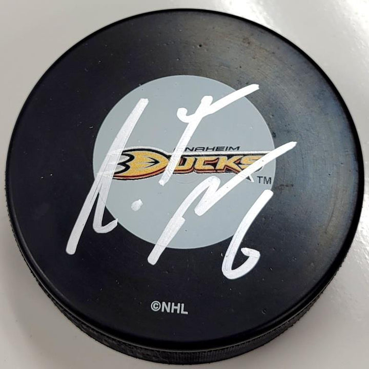 Nathan McIver autograph signed Anaheim Ducks Puck ~ Beckett BAS Holo