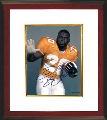 Travis Henry signed Tennessee Volunteers 8x10 Photo Custom Framing #20 98 Champs