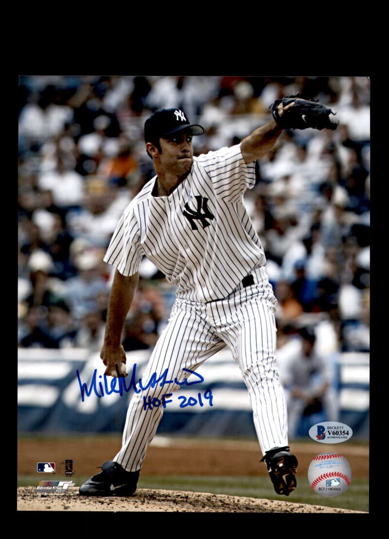 Mike Mussina Beckett BAS Signed 8x10 Photo Autograph Yankees
