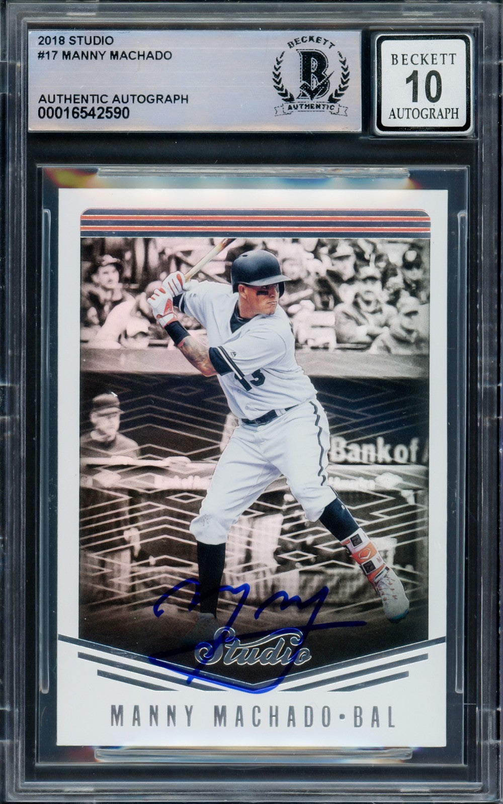 Manny Machado Auto 2018 Panini Studio Card 17 Orioles Sig 10 Beckett #16542590