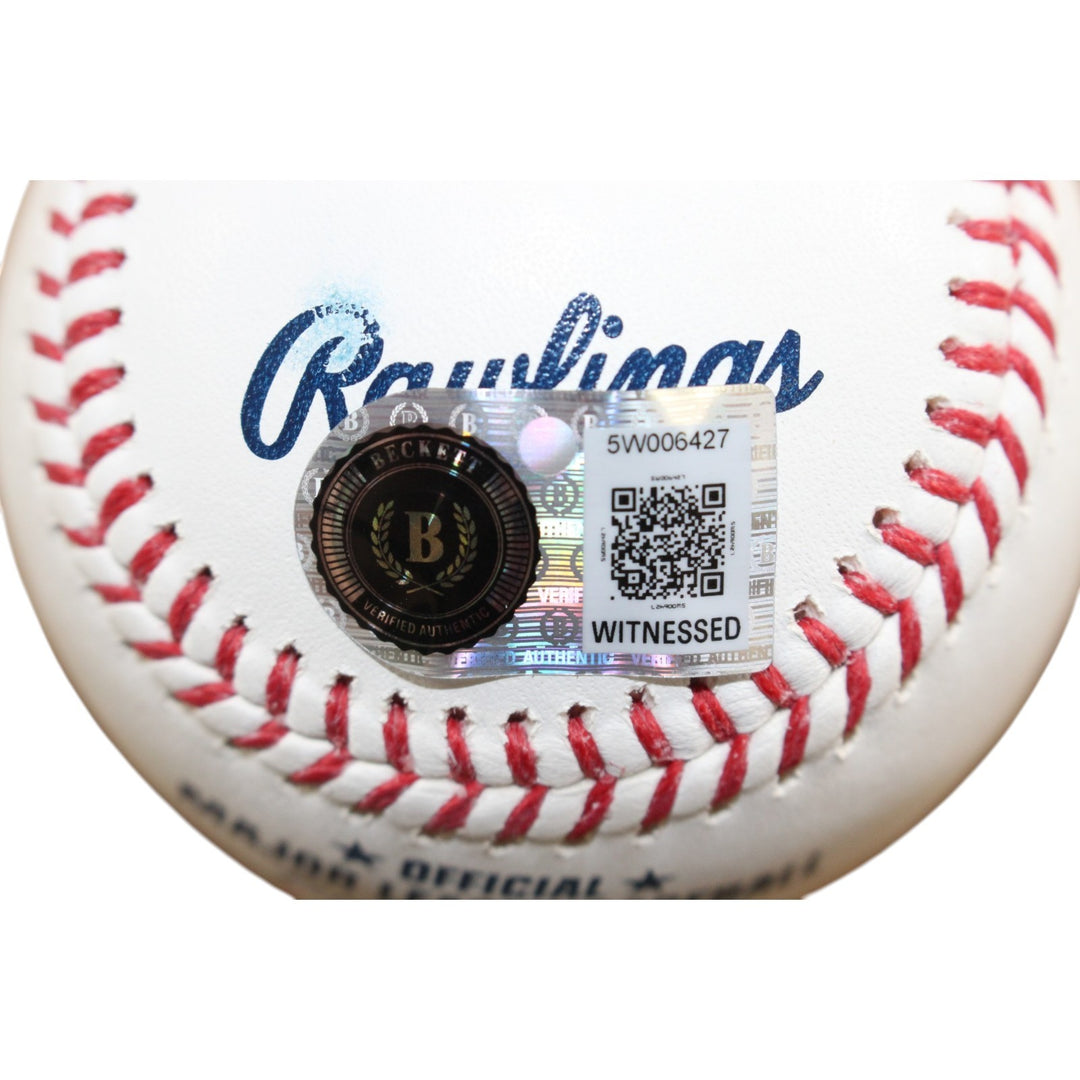 Mariano Rivera Autographed New York Yankees OML Baseball 652 SVs Beckett W 58255